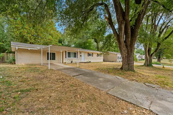 442 S Monte Vista AVE, Springfield, MO 65802