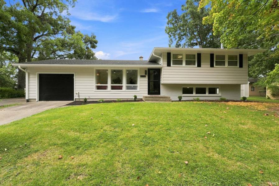 1805 Yale DR, Fort Wayne, IN 46808