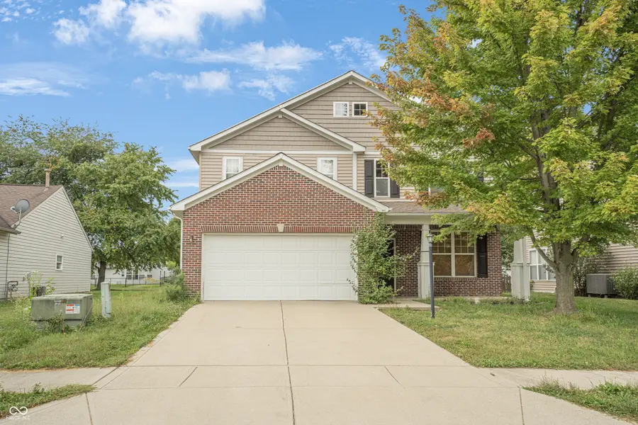 272 Brookview DR, Brownsburg, IN 46112
