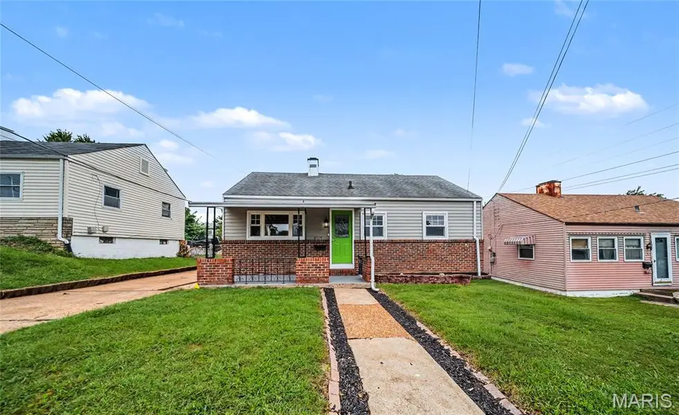 8505 Pilot AVE, St Louis, MO 63123