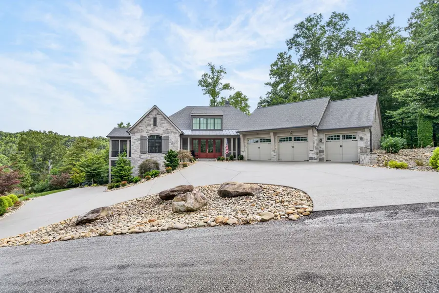 142 Pineridge Loop, Crossville, TN 38558