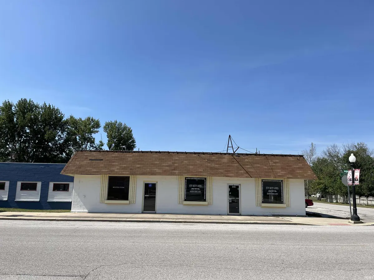 315 N Jefferson ST, Converse, IN 46919