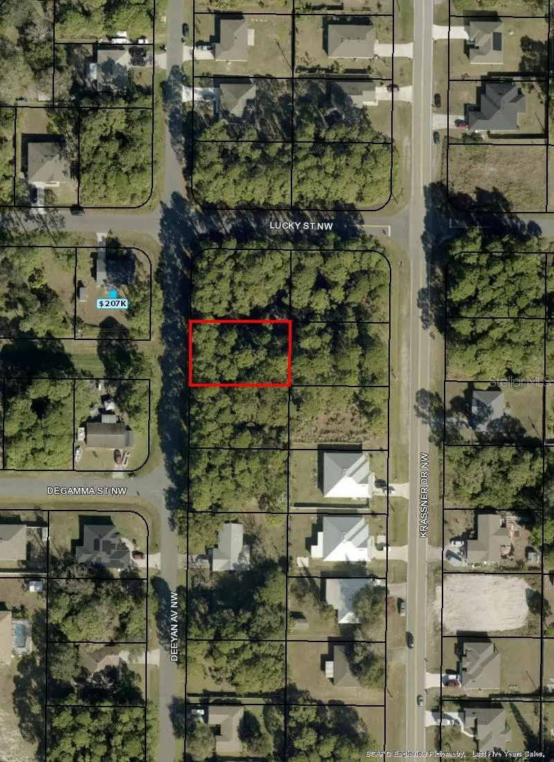 185 DEEYAN AVE NW, Palm Bay, FL 32907