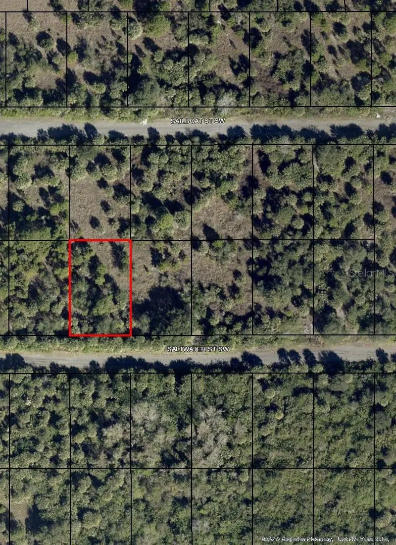 693 SALTWATER ST SW, Palm Bay, FL 32908