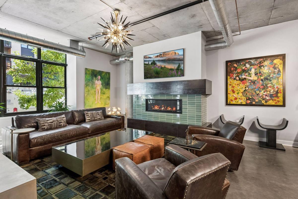 200 Park AVE #104, Minneapolis, MN 55415