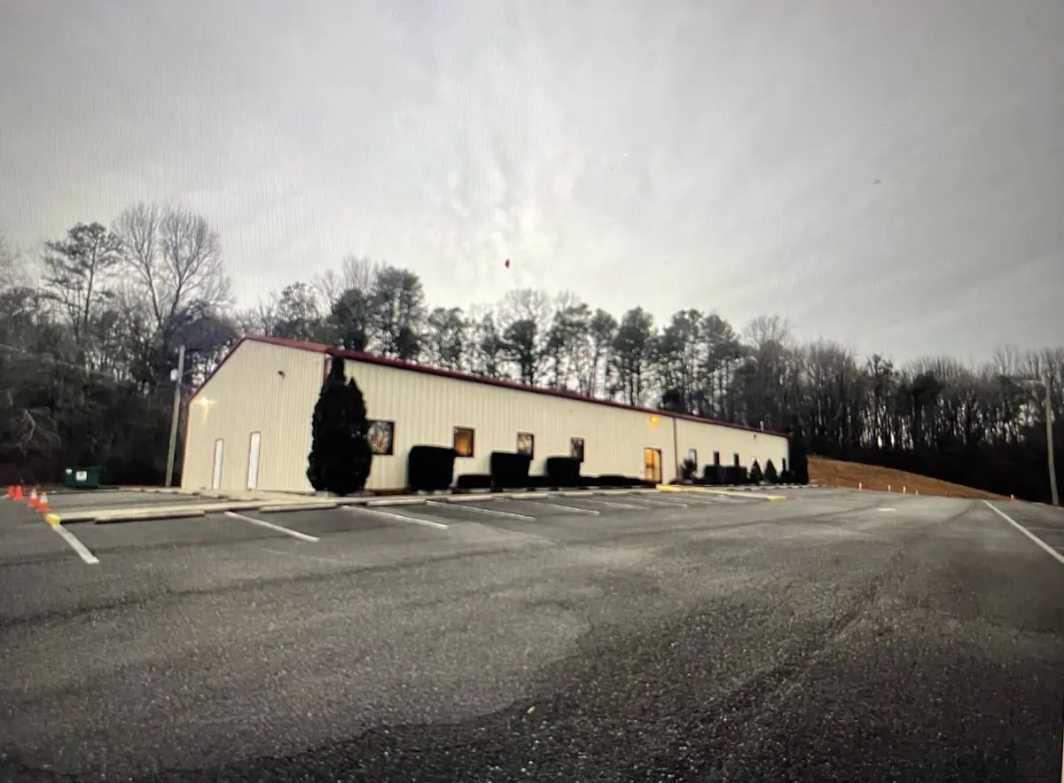 2329 Clearwater Rd, Athens, TN 37303