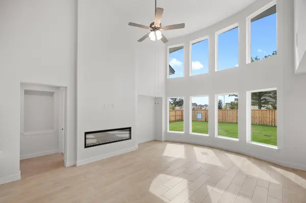 312 Lightstone DR, Georgetown, TX 78633