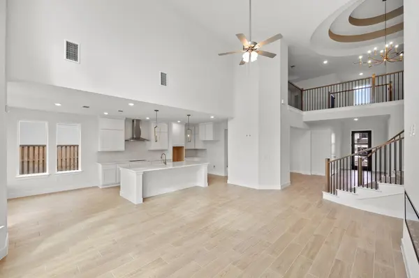 312 Lightstone DR, Georgetown, TX 78633