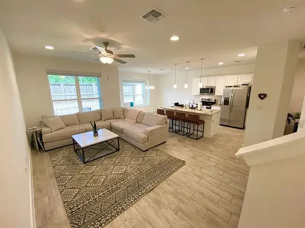 11312 Gadsen LN, Austin, TX 78754