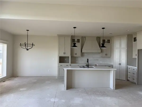 9022 N Colorado AVE, Kansas City, MO 64156