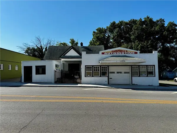 517 W 75th ST, Kansas City, MO 64114