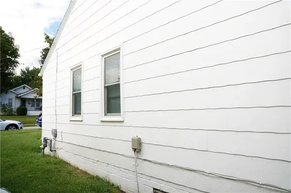 619 Grover ST, Warrensburg, MO 64093