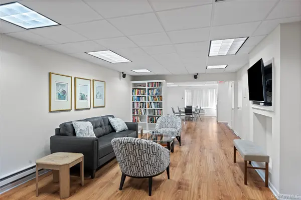 15 Stewart PL #6D, White Plains, NY 10603