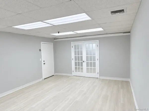 91 Broadway #Suite 3 (only), Huntington, NY 11740