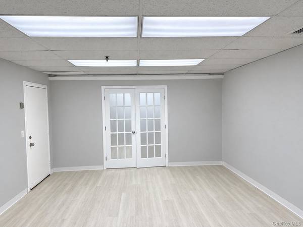 91 Broadway #Suite 3 (only), Huntington, NY 11740
