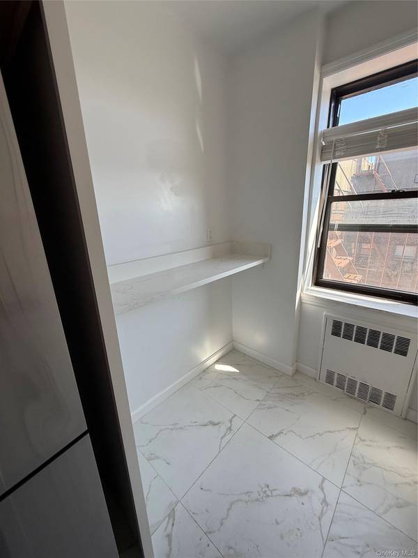 139-10 28th RD #6A, Flushing, NY 11354