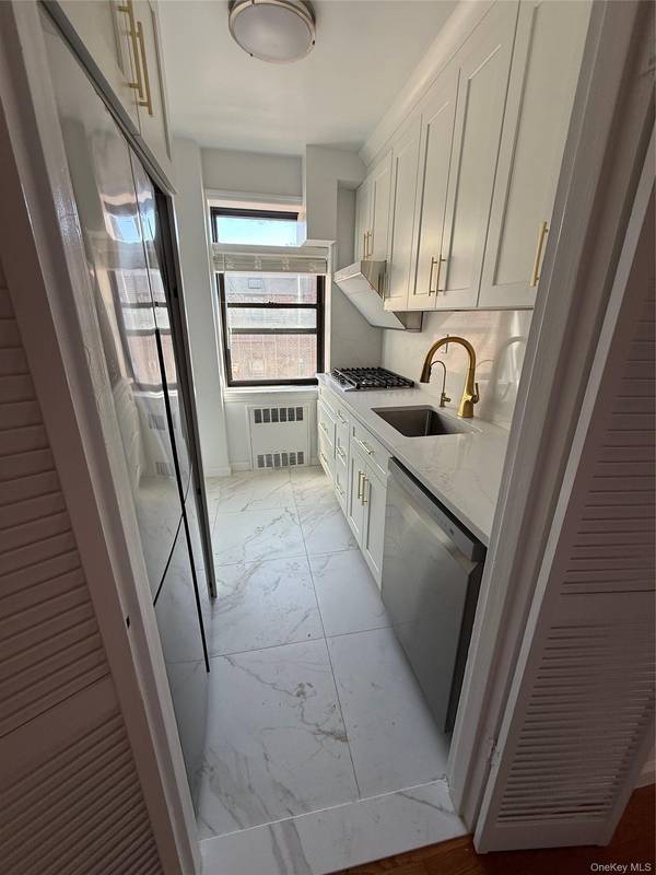 139-10 28th RD #6A, Flushing, NY 11354