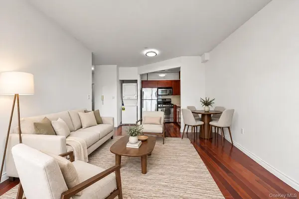 30-85 Vernon BLVD #6E, Astoria, NY 11102