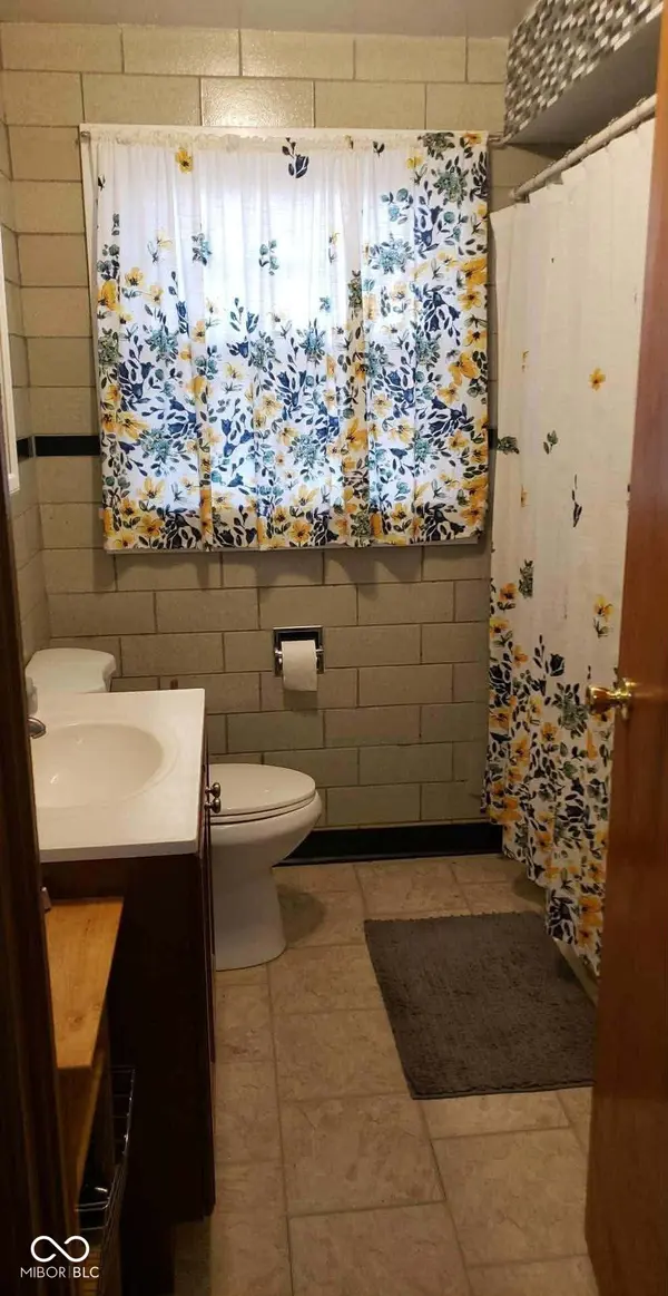1512 S Elm, Crawfordsville, IN 47933