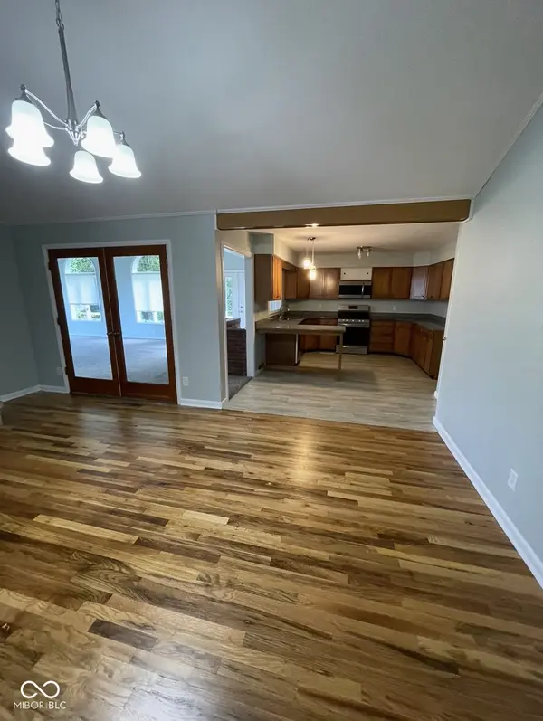 465 Manor DR, Seymour, IN 47274