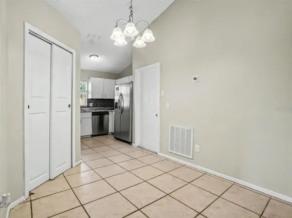 1626 WOODSTONE DR, Apopka, FL 32703