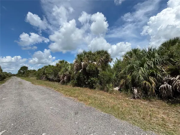629 DOLOND ST SW, Palm Bay, FL 32908