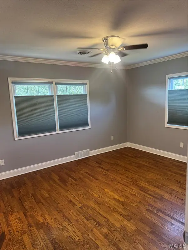 621 College Heights RD, De Soto, MO 63020