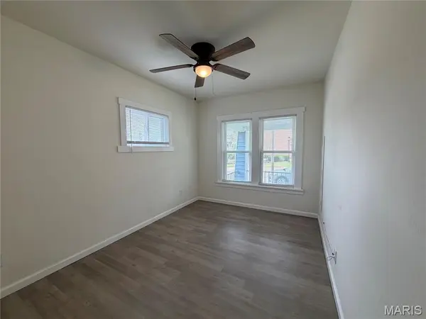 4091 Blow ST, St Louis, MO 63116