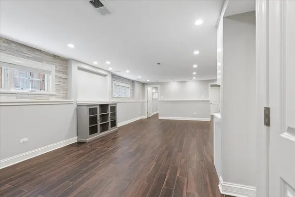 1441 W Wolfram #Garden, Chicago, IL 60657