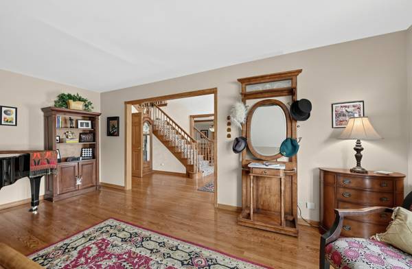 149 Timber Edge LN, Palos Park, IL 60464