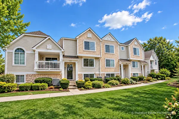1710 Middlebury DR #1710, Aurora, IL 60503