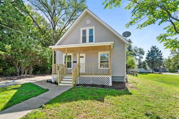 928 Lincoln AVE, Rockford, IL 61102