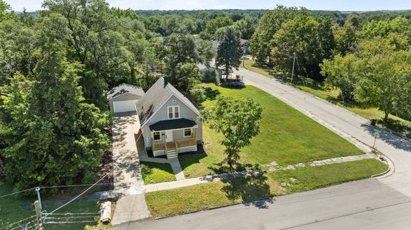 928 Lincoln AVE, Rockford, IL 61102
