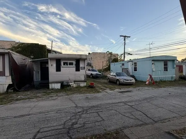6410 Kennedy AVE, Hammond, IN 46323