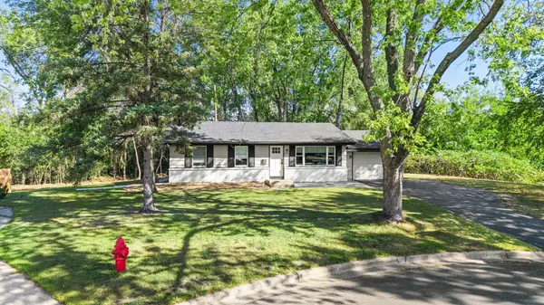 8209 Johnson CIR, Bloomington, MN 55437