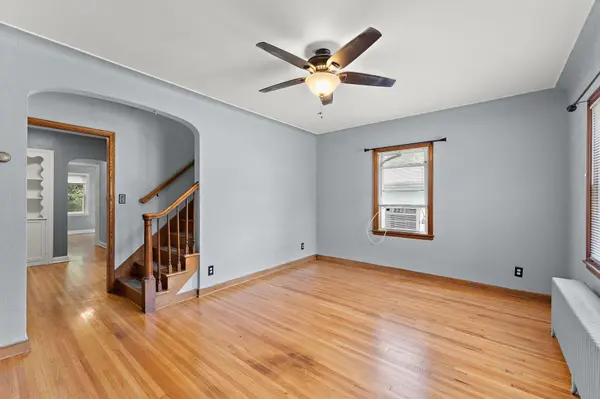 829 Brown AVE, West Saint Paul, MN 55107