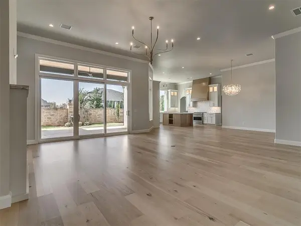 6008 NW 147th TER, Oklahoma City, OK 73142