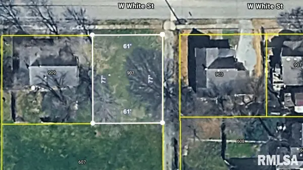 907 W WHITE ST, Marion, IL 62959
