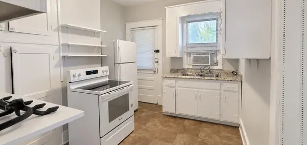 2220 Ashwood Ave, Nashville, TN 37212