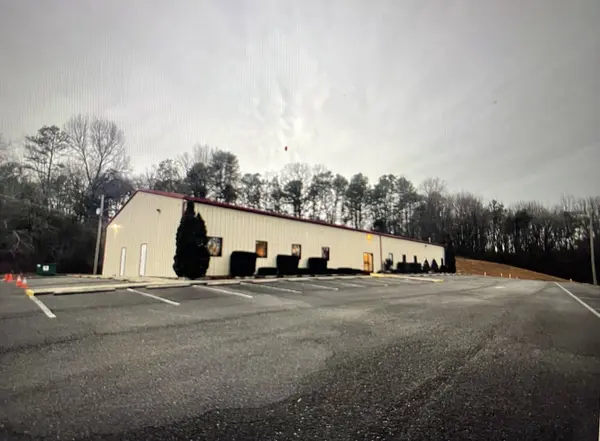 2329 Clearwater Rd, Athens, TN 37303