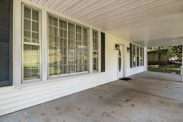 30 S Boone St, Erin, TN 37061