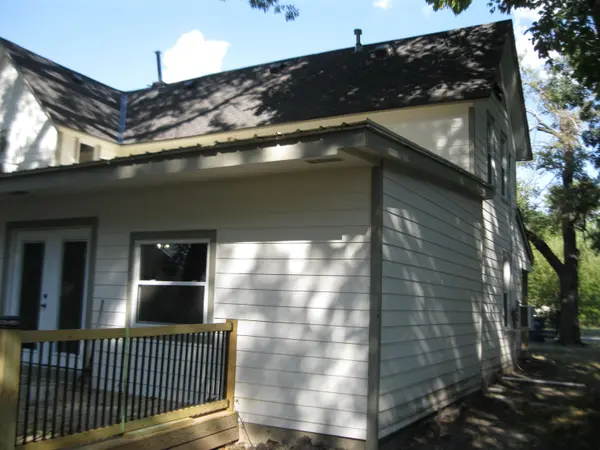 209 N Oak, Whitewater, KS 67154