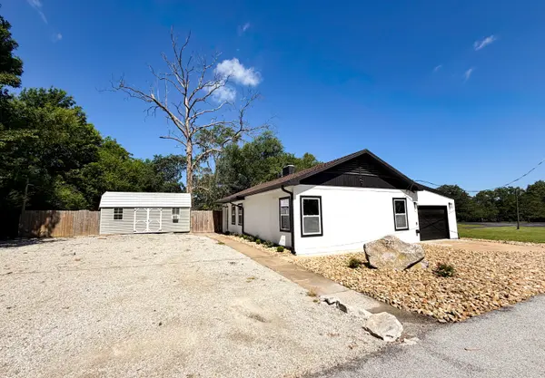 221 N Hickory ST, Forsyth, MO 65653