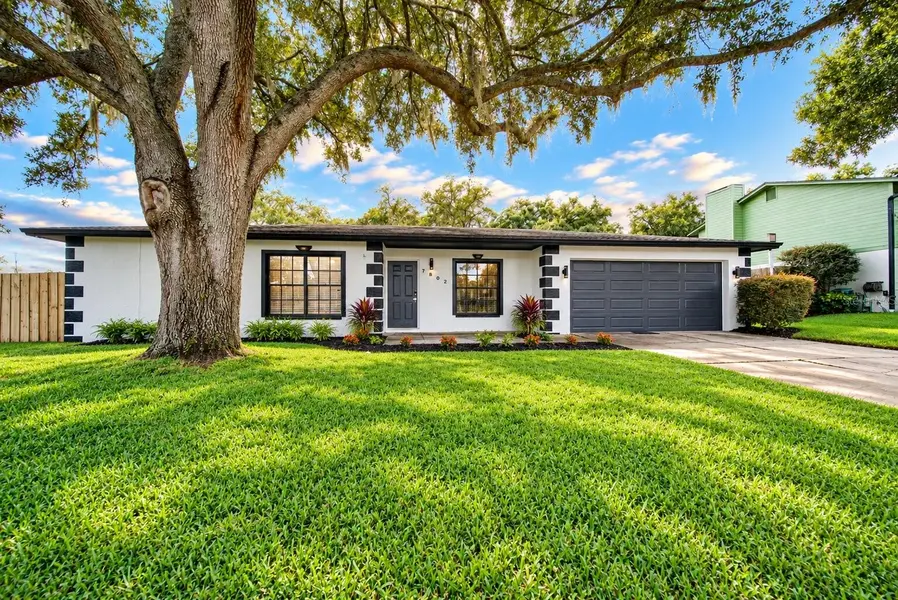 7802 RIVER RIDGE DR, Temple Terrace, FL 33637