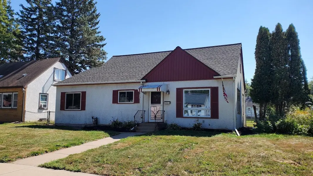 1708 Nevada AVE E, Saint Paul, MN 55106
