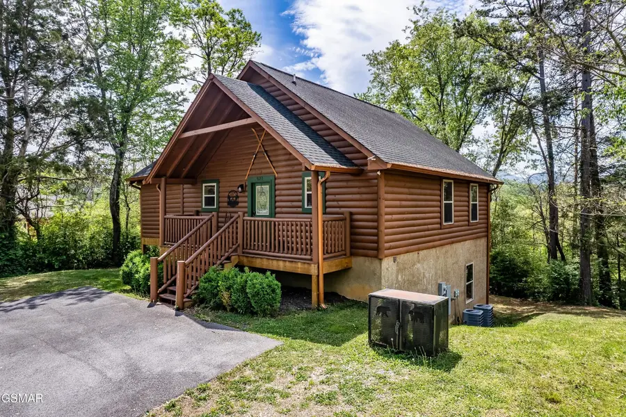 3922 Valley View Drive, Pigeon Forge, TN 37863