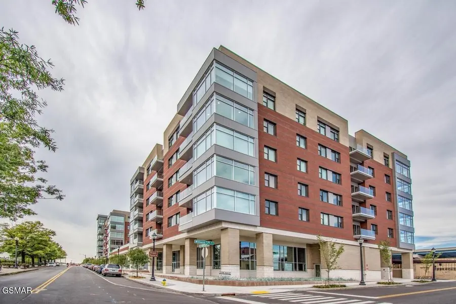 333 W Depot Avenue #308, Knoxville, TN 37917