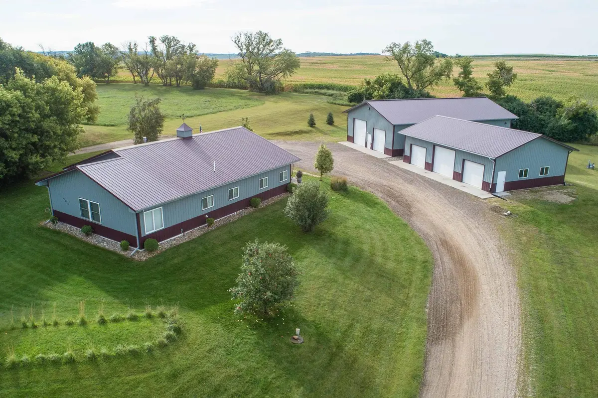 403 W Prairie AVE, Elizabeth, MN 56533
