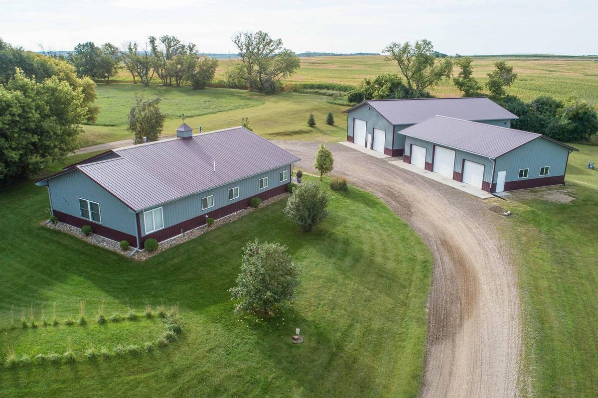 403 W Prairie AVE, Elizabeth, MN 56533