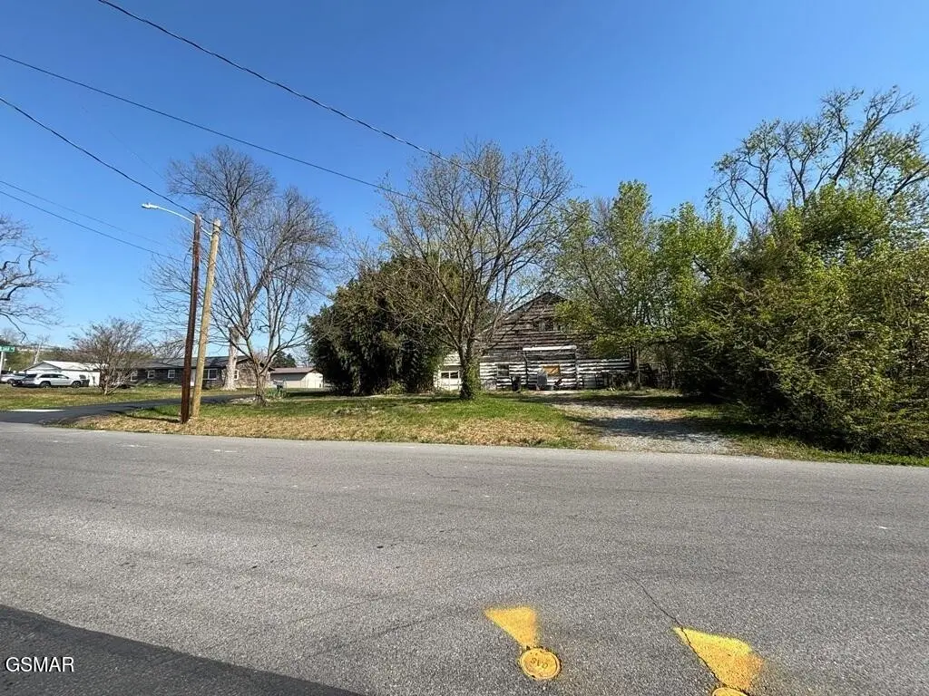 200 Caton Road, Sevierville, TN 37862